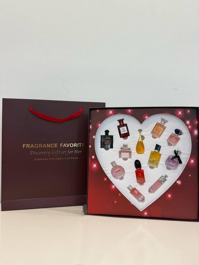 Fragrance Favorites – 12-Piece Perfume Discovery Gift Set for Her